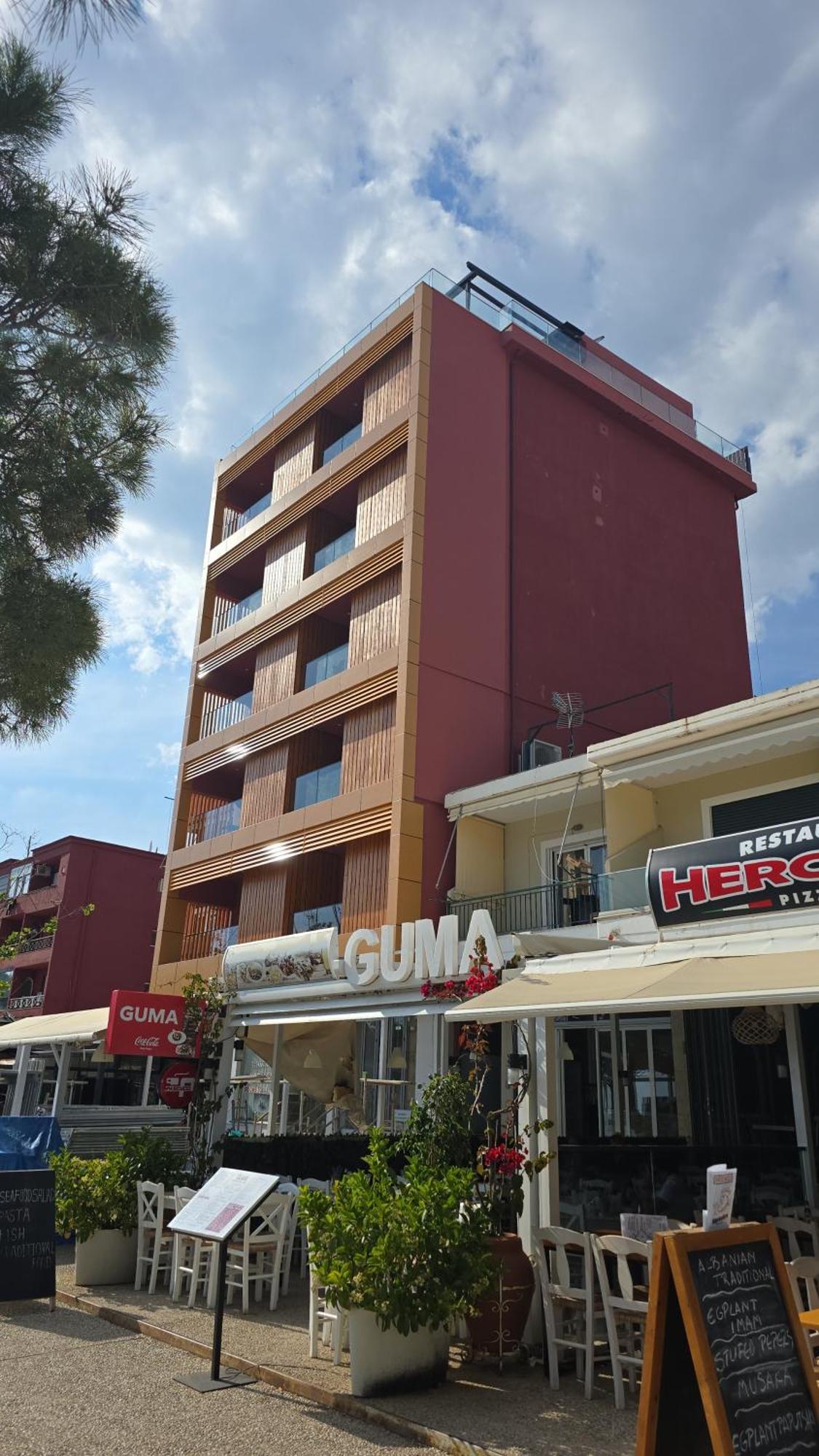 Hotel Veizi Himare Exterior photo
